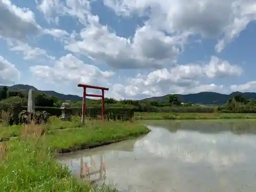 稲荷神社の鳥居