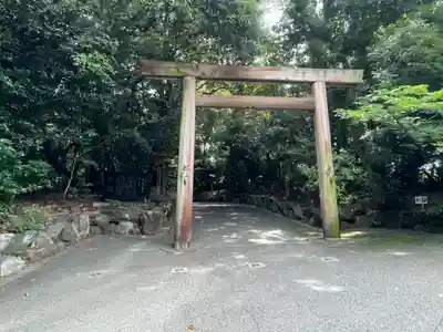 氷上姉子神社(熱田神宮摂社)の鳥居