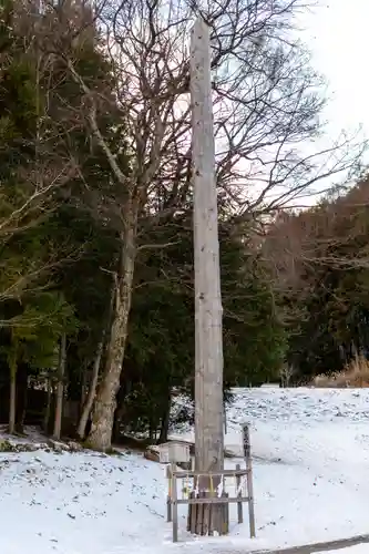 諏訪大社上社前宮(長野県)