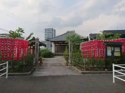 西光院の山門・神門