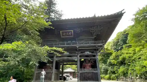満願寺の山門・神門