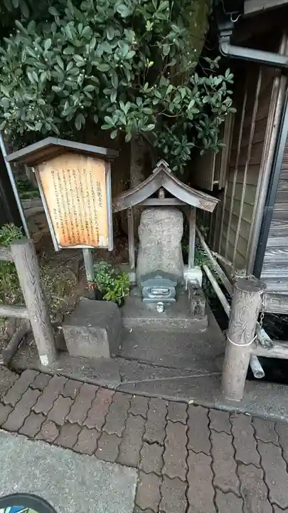 白瀧観音堂(静岡県)