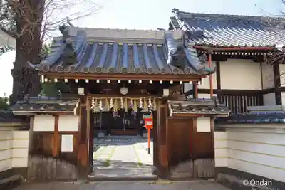 一乗院の山門・神門