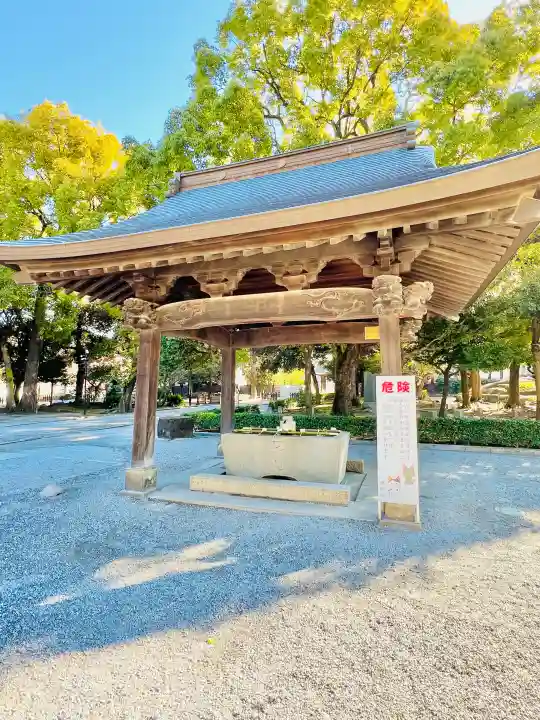 鑁阿寺の{uncategorized: "未分類", other: "その他", undefined: "問題あり", building: "その他建物", grave: "お墓", sacred_gate: "鳥居", guardian: "狛犬", statue: "像", buddha: "仏像", history: "歴史", nature: "自然", garden: "庭園", animal: "動物", pagoda: "塔", temizu: "手水舎", mountain_gate: "山門・神門", sanctuary: "本殿・本堂", subordinate: "末社・摂社", art: "芸術", scenery: "景色", jizo: "地蔵", ema: "絵馬", goshuin: "御朱印", omikuji: "おみくじ", items: "授与品その他", amulet: "お守り", goshuincho: "御朱印帳", eats: "食事", festival: "お祭り", votive_dance: "神楽", shichigosan: "七五三参", wedding: "結婚式", experience: "体験その他", initially: "初詣", around: "周辺", anti_infection: "感染症対策"}