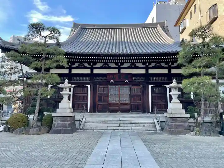 宗三寺の本殿・本堂