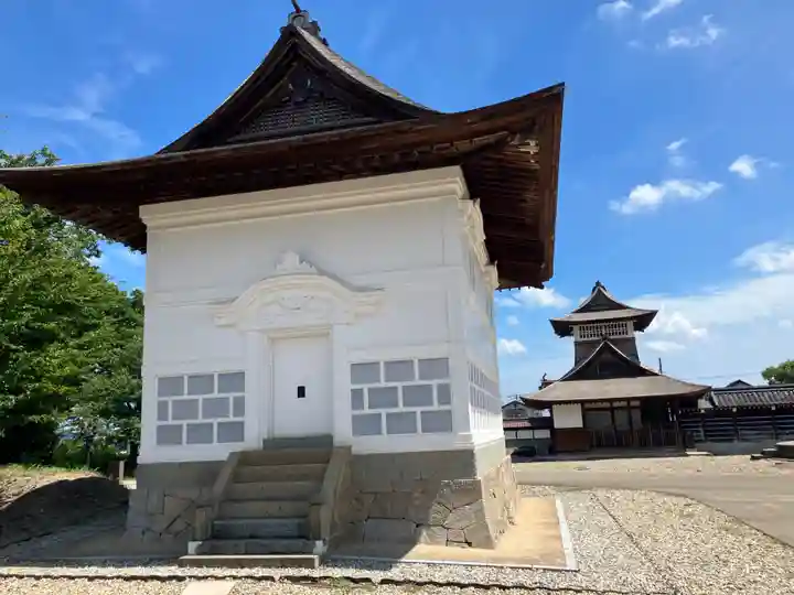 勝興寺(富山県)