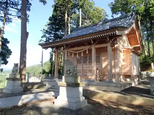 與須奈神社の本殿