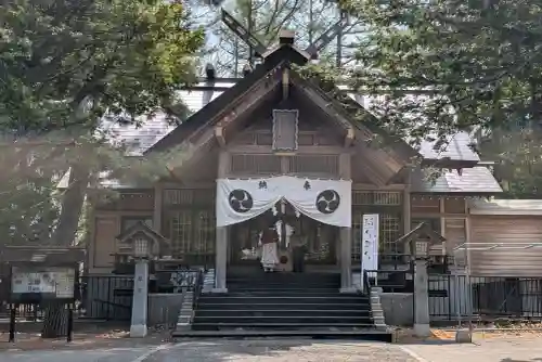 大谷地神社の{uncategorized: "未分類", other: "その他", undefined: "問題あり", building: "その他建物", grave: "お墓", sacred_gate: "鳥居", guardian: "狛犬", statue: "像", buddha: "仏像", history: "歴史", nature: "自然", garden: "庭園", animal: "動物", pagoda: "塔", temizu: "手水舎", mountain_gate: "山門・神門", sanctuary: "本殿・本堂", subordinate: "末社・摂社", art: "芸術", scenery: "景色", jizo: "地蔵", ema: "絵馬", goshuin: "御朱印", omikuji: "おみくじ", items: "授与品その他", amulet: "お守り", goshuincho: "御朱印帳", eats: "食事", festival: "お祭り", votive_dance: "神楽", shichigosan: "七五三参", wedding: "結婚式", experience: "体験その他", initially: "初詣", around: "周辺", anti_infection: "感染症対策"}