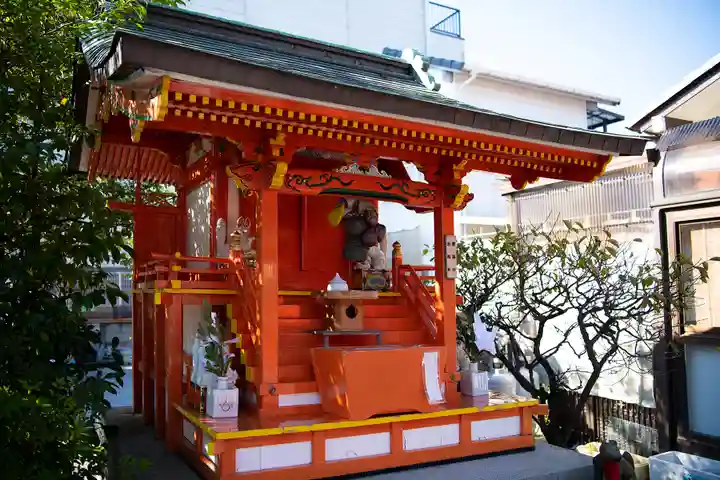 土佐稲荷神社の末社・摂社