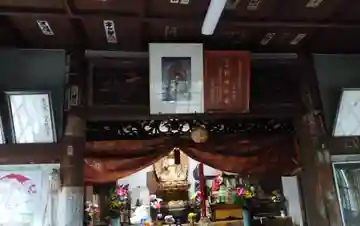 山王釈迦堂(9番札所)の本殿・本堂