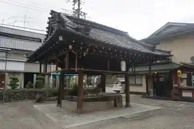 瀧尾神社の手水舎