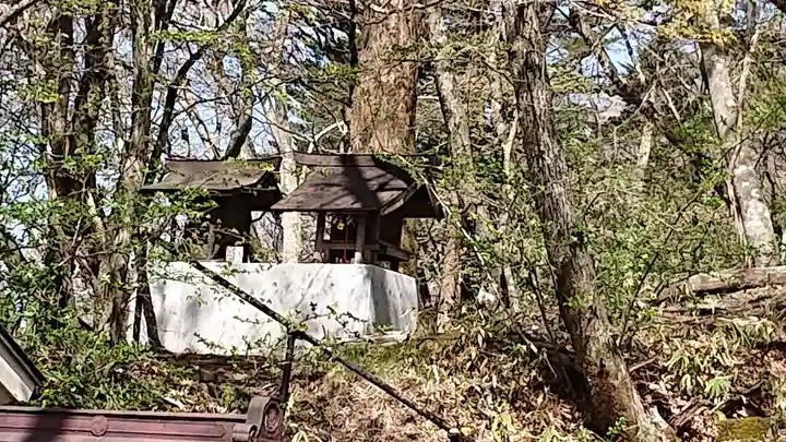 熊野皇大神社の末社・摂社