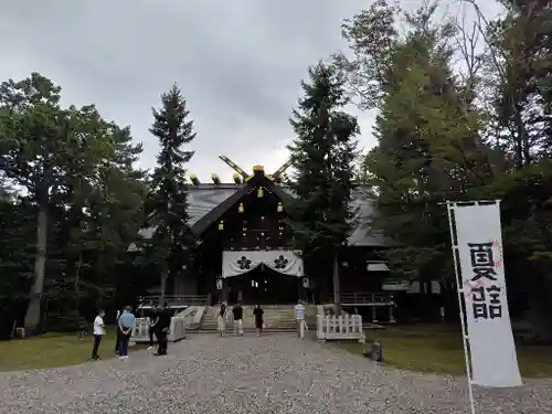 上川神社の本殿