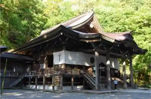 戸隠神社中社の本殿