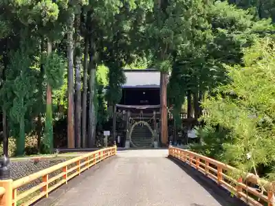 阿多由太神社(岐阜県)