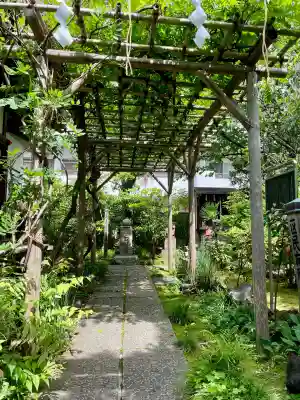 於岩稲荷田宮神社(東京都)