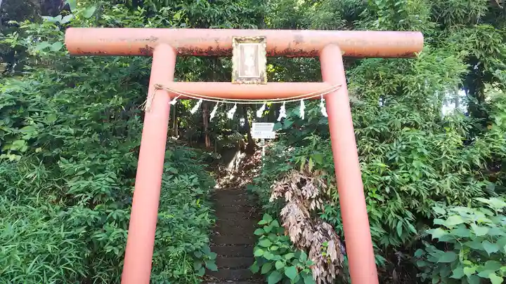 御嶽山神社の鳥居