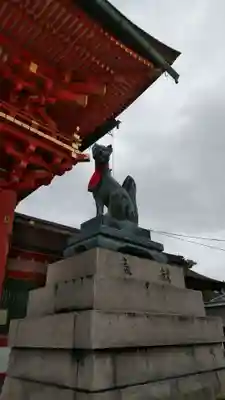 伏見稲荷大社の狛犬