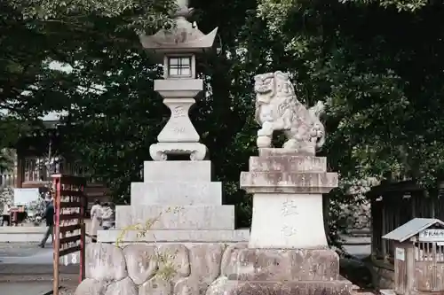 三輪神社の狛犬