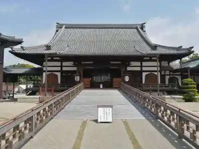 宝泉寺の本殿・本堂