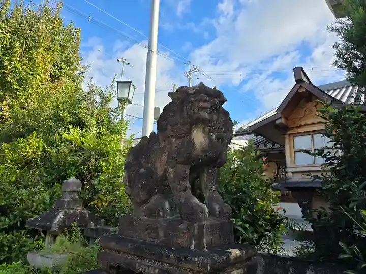 須賀神社の狛犬