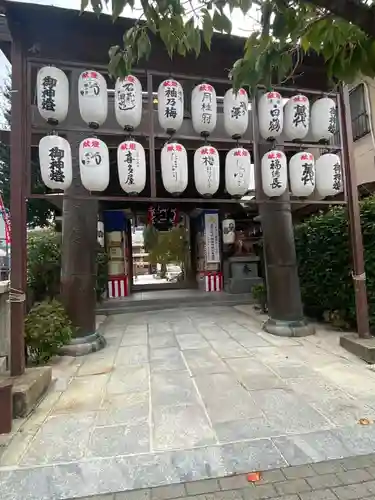 櫛田神社の山門