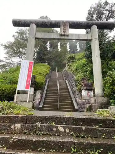 白山神社の鳥居