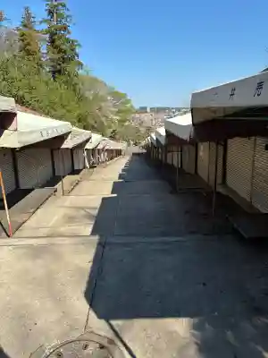 成田山新勝寺の{uncategorized: "未分類", other: "その他", undefined: "問題あり", building: "その他建物", grave: "お墓", sacred_gate: "鳥居", guardian: "狛犬", statue: "像", buddha: "仏像", history: "歴史", nature: "自然", garden: "庭園", animal: "動物", pagoda: "塔", temizu: "手水舎", mountain_gate: "山門・神門", sanctuary: "本殿・本堂", subordinate: "末社・摂社", art: "芸術", scenery: "景色", jizo: "地蔵", ema: "絵馬", goshuin: "御朱印", omikuji: "おみくじ", items: "授与品その他", amulet: "お守り", goshuincho: "御朱印帳", eats: "食事", festival: "お祭り", votive_dance: "神楽", shichigosan: "七五三参", wedding: "結婚式", experience: "体験その他", initially: "初詣", around: "周辺", anti_infection: "感染症対策"}
