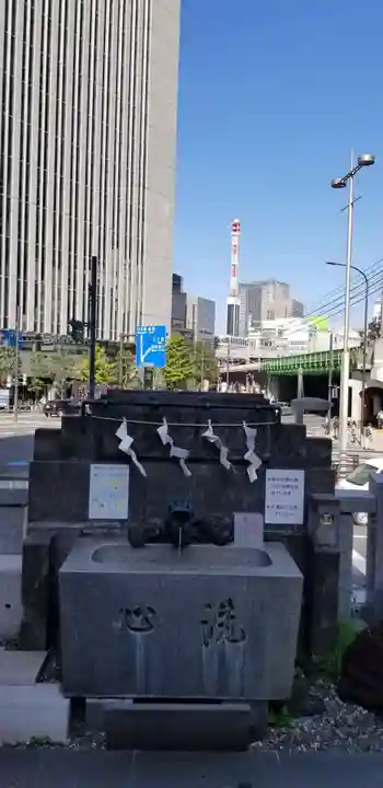 日比谷神社の手水舎