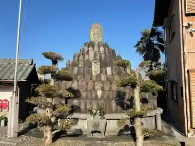 浄源寺の{uncategorized: "未分類", other: "その他", undefined: "問題あり", building: "その他建物", grave: "お墓", sacred_gate: "鳥居", guardian: "狛犬", statue: "像", buddha: "仏像", history: "歴史", nature: "自然", garden: "庭園", animal: "動物", pagoda: "塔", temizu: "手水舎", mountain_gate: "山門・神門", sanctuary: "本殿・本堂", subordinate: "末社・摂社", art: "芸術", scenery: "景色", jizo: "地蔵", ema: "絵馬", goshuin: "御朱印", omikuji: "おみくじ", items: "授与品その他", amulet: "お守り", goshuincho: "御朱印帳", eats: "食事", festival: "お祭り", votive_dance: "神楽", shichigosan: "七五三参", wedding: "結婚式", experience: "体験その他", initially: "初詣", around: "周辺", anti_infection: "感染症対策"}