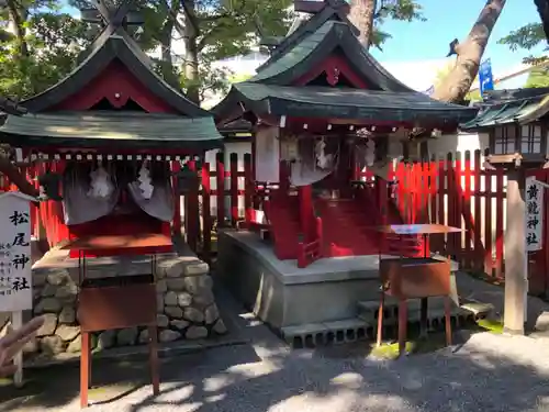 白山神社の末社