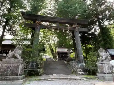 諏訪大社上社前宮(長野県)