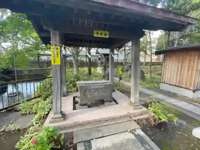 河童神社の手水舎