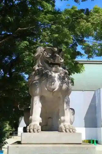 寒川神社の狛犬