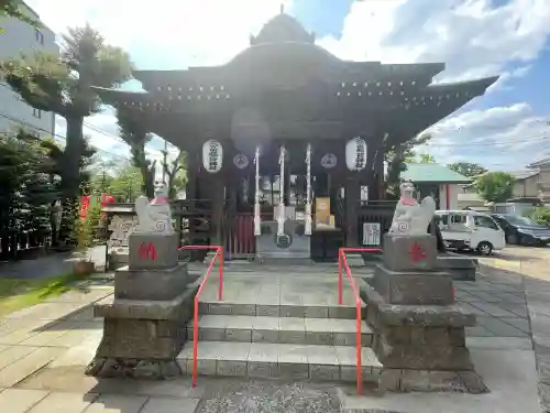 久富稲荷神社の{uncategorized: "未分類", other: "その他", undefined: "問題あり", building: "その他建物", grave: "お墓", sacred_gate: "鳥居", guardian: "狛犬", statue: "像", buddha: "仏像", history: "歴史", nature: "自然", garden: "庭園", animal: "動物", pagoda: "塔", temizu: "手水舎", mountain_gate: "山門・神門", sanctuary: "本殿・本堂", subordinate: "末社・摂社", art: "芸術", scenery: "景色", jizo: "地蔵", ema: "絵馬", goshuin: "御朱印", omikuji: "おみくじ", items: "授与品その他", amulet: "お守り", goshuincho: "御朱印帳", eats: "食事", festival: "お祭り", votive_dance: "神楽", shichigosan: "七五三参", wedding: "結婚式", experience: "体験その他", initially: "初詣", around: "周辺", anti_infection: "感染症対策"}