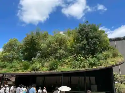 太宰府天満宮の{uncategorized: "未分類", other: "その他", undefined: "問題あり", building: "その他建物", grave: "お墓", sacred_gate: "鳥居", guardian: "狛犬", statue: "像", buddha: "仏像", history: "歴史", nature: "自然", garden: "庭園", animal: "動物", pagoda: "塔", temizu: "手水舎", mountain_gate: "山門・神門", sanctuary: "本殿・本堂", subordinate: "末社・摂社", art: "芸術", scenery: "景色", jizo: "地蔵", ema: "絵馬", goshuin: "御朱印", omikuji: "おみくじ", items: "授与品その他", amulet: "お守り", goshuincho: "御朱印帳", eats: "食事", festival: "お祭り", votive_dance: "神楽", shichigosan: "七五三参", wedding: "結婚式", experience: "体験その他", initially: "初詣", around: "周辺", anti_infection: "感染症対策"}