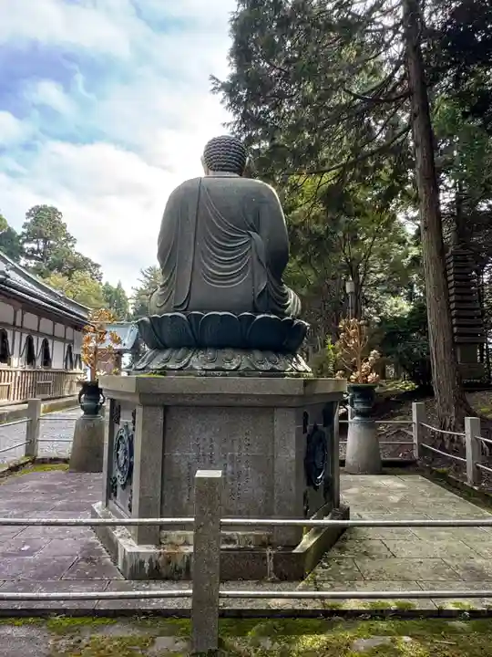 身延山奥之院思親閣(山梨県)