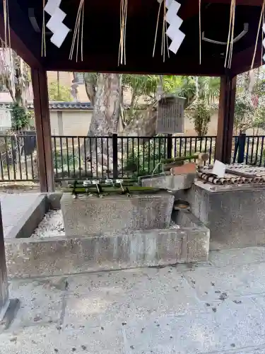 白峯神宮の{uncategorized: "未分類", other: "その他", undefined: "問題あり", building: "その他建物", grave: "お墓", sacred_gate: "鳥居", guardian: "狛犬", statue: "像", buddha: "仏像", history: "歴史", nature: "自然", garden: "庭園", animal: "動物", pagoda: "塔", temizu: "手水舎", mountain_gate: "山門・神門", sanctuary: "本殿・本堂", subordinate: "末社・摂社", art: "芸術", scenery: "景色", jizo: "地蔵", ema: "絵馬", goshuin: "御朱印", omikuji: "おみくじ", items: "授与品その他", amulet: "お守り", goshuincho: "御朱印帳", eats: "食事", festival: "お祭り", votive_dance: "神楽", shichigosan: "七五三参", wedding: "結婚式", experience: "体験その他", initially: "初詣", around: "周辺", anti_infection: "感染症対策"}