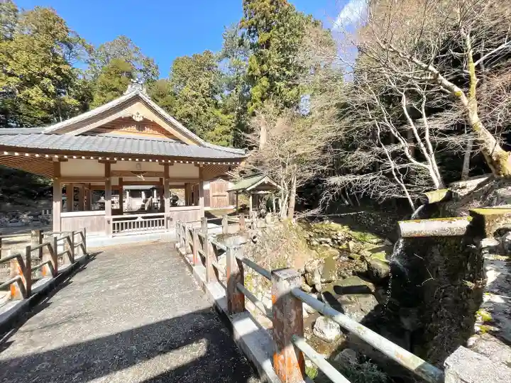 岩上神社(滋賀県)