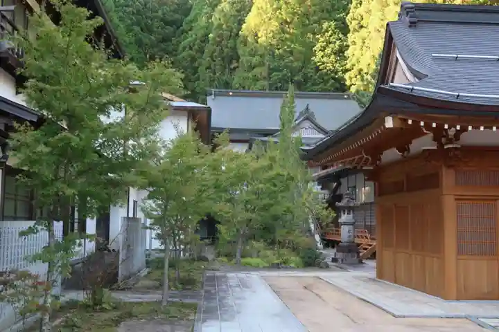 明王院のその他建物