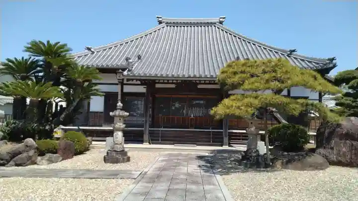 龍泉寺の本殿・本堂