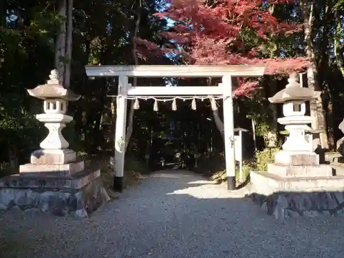 川添神社の鳥居