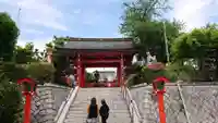 東伏見稲荷神社の山門・神門