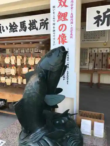 廣島護國神社の狛犬