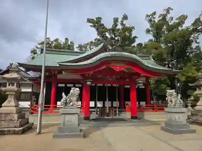 亀之森住吉神社の{uncategorized: "未分類", other: "その他", undefined: "問題あり", building: "その他建物", grave: "お墓", sacred_gate: "鳥居", guardian: "狛犬", statue: "像", buddha: "仏像", history: "歴史", nature: "自然", garden: "庭園", animal: "動物", pagoda: "塔", temizu: "手水舎", mountain_gate: "山門・神門", sanctuary: "本殿・本堂", subordinate: "末社・摂社", art: "芸術", scenery: "景色", jizo: "地蔵", ema: "絵馬", goshuin: "御朱印", omikuji: "おみくじ", items: "授与品その他", amulet: "お守り", goshuincho: "御朱印帳", eats: "食事", festival: "お祭り", votive_dance: "神楽", shichigosan: "七五三参", wedding: "結婚式", experience: "体験その他", initially: "初詣", around: "周辺", anti_infection: "感染症対策"}
