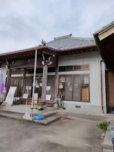 龍渕寺の本殿・本堂