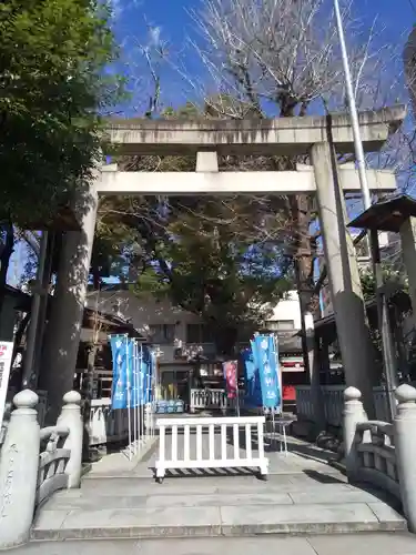 鳥越神社の鳥居