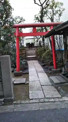 稲荷神社の鳥居