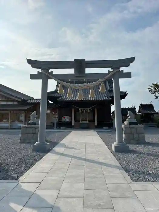 栗橋八坂神社の鳥居