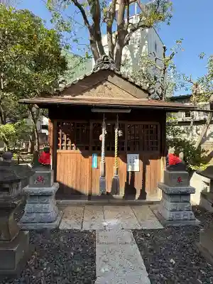 鮫州八幡神社の{uncategorized: "未分類", other: "その他", undefined: "問題あり", building: "その他建物", grave: "お墓", sacred_gate: "鳥居", guardian: "狛犬", statue: "像", buddha: "仏像", history: "歴史", nature: "自然", garden: "庭園", animal: "動物", pagoda: "塔", temizu: "手水舎", mountain_gate: "山門・神門", sanctuary: "本殿・本堂", subordinate: "末社・摂社", art: "芸術", scenery: "景色", jizo: "地蔵", ema: "絵馬", goshuin: "御朱印", omikuji: "おみくじ", items: "授与品その他", amulet: "お守り", goshuincho: "御朱印帳", eats: "食事", festival: "お祭り", votive_dance: "神楽", shichigosan: "七五三参", wedding: "結婚式", experience: "体験その他", initially: "初詣", around: "周辺", anti_infection: "感染症対策"}